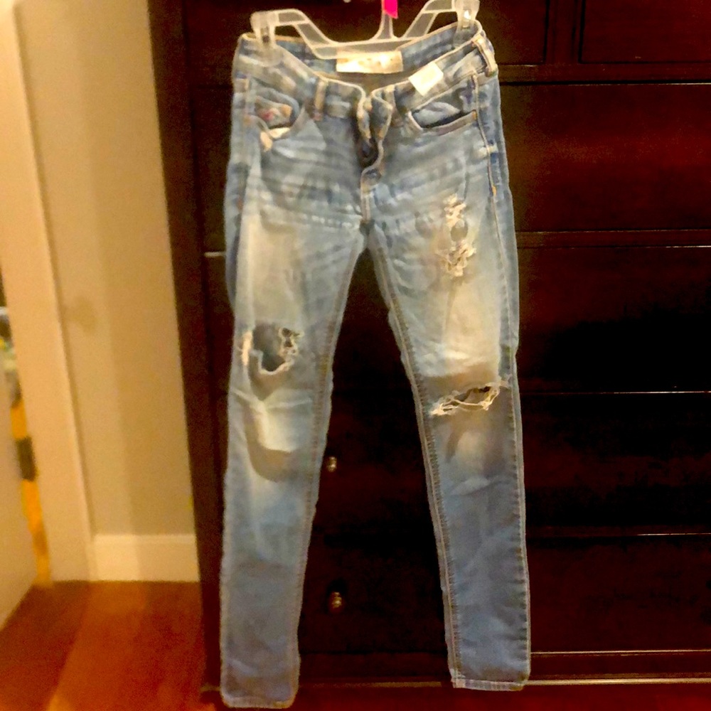Hollister jeans size 00r